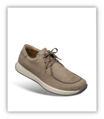 Chaussures de la marque Helvesko