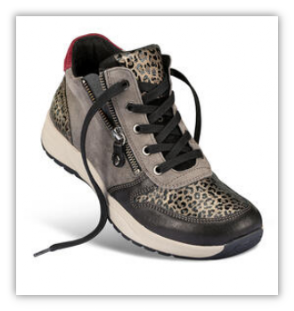 Chaussures de la marque Helvesko
